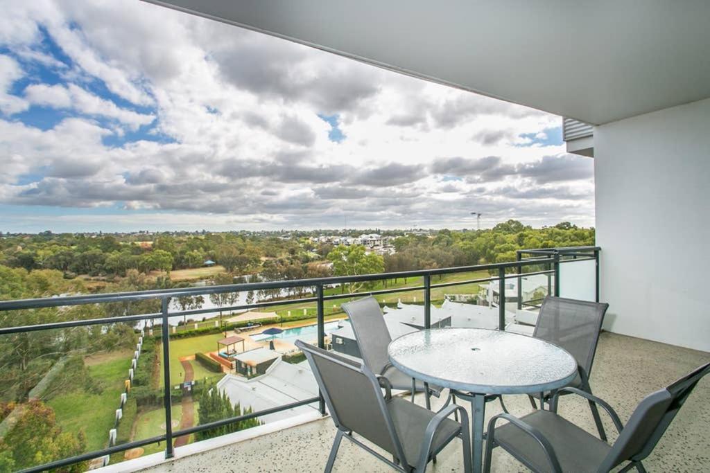 Perth Ascot Sub Penthouse Spectacular 240 Degree River And City Views , 外观 照片